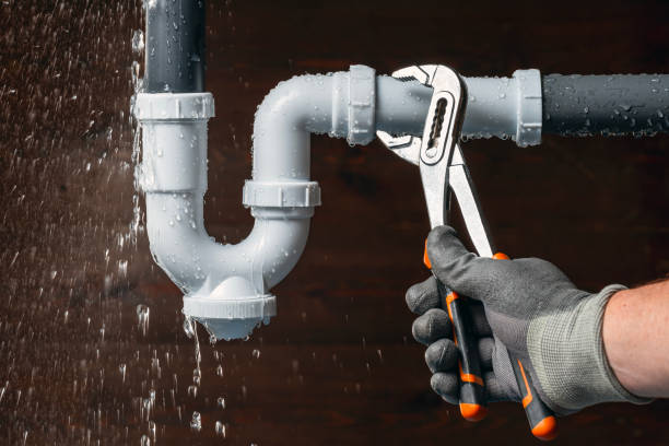 Professional Leak Detection technician working in Hanna, IN